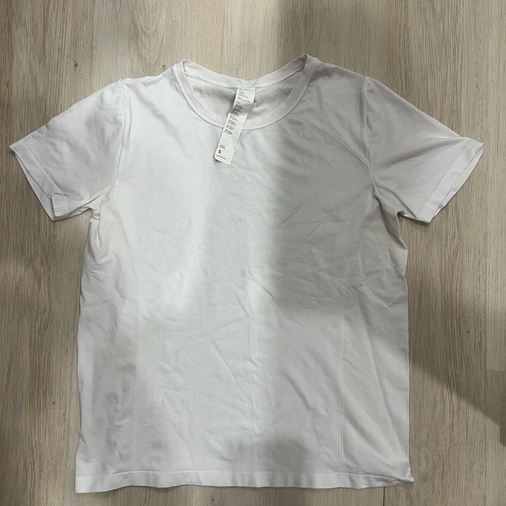 Fabletics White Tee Shirt
